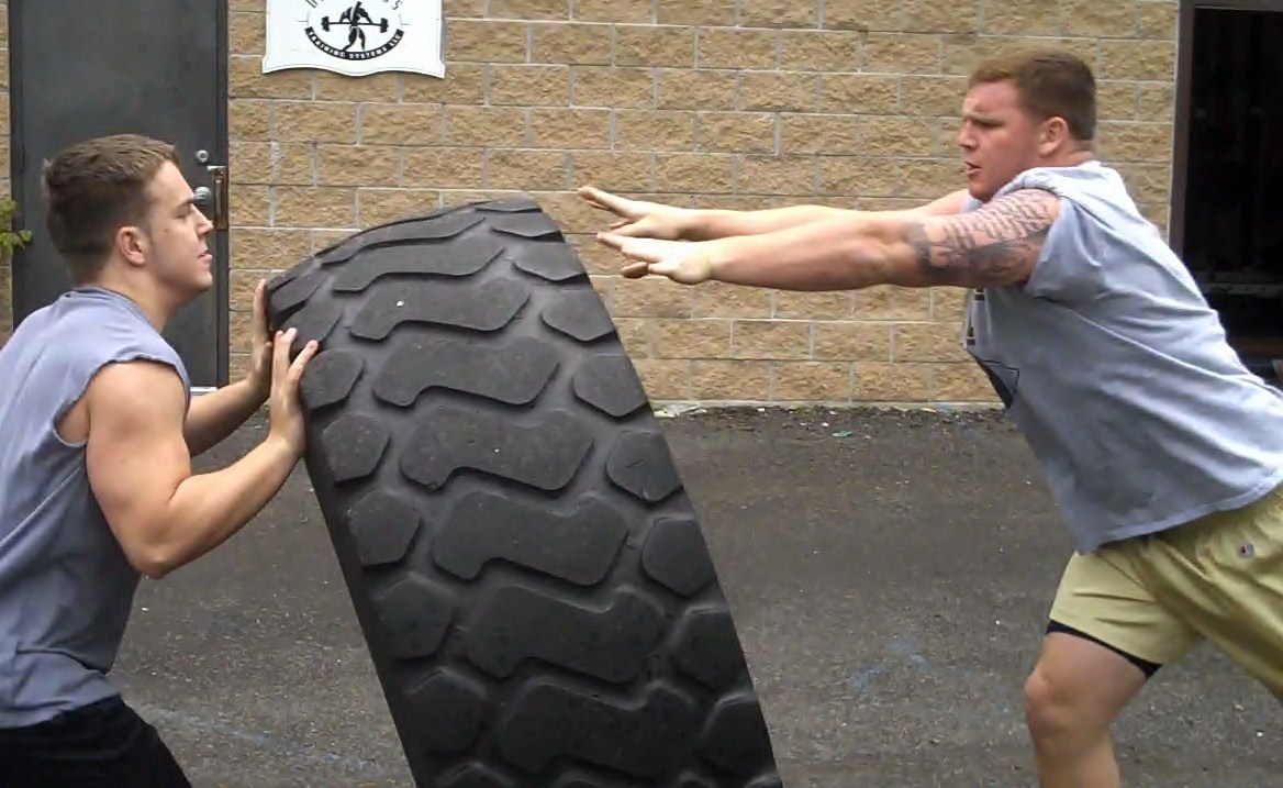 Tire_battle_murph_woz