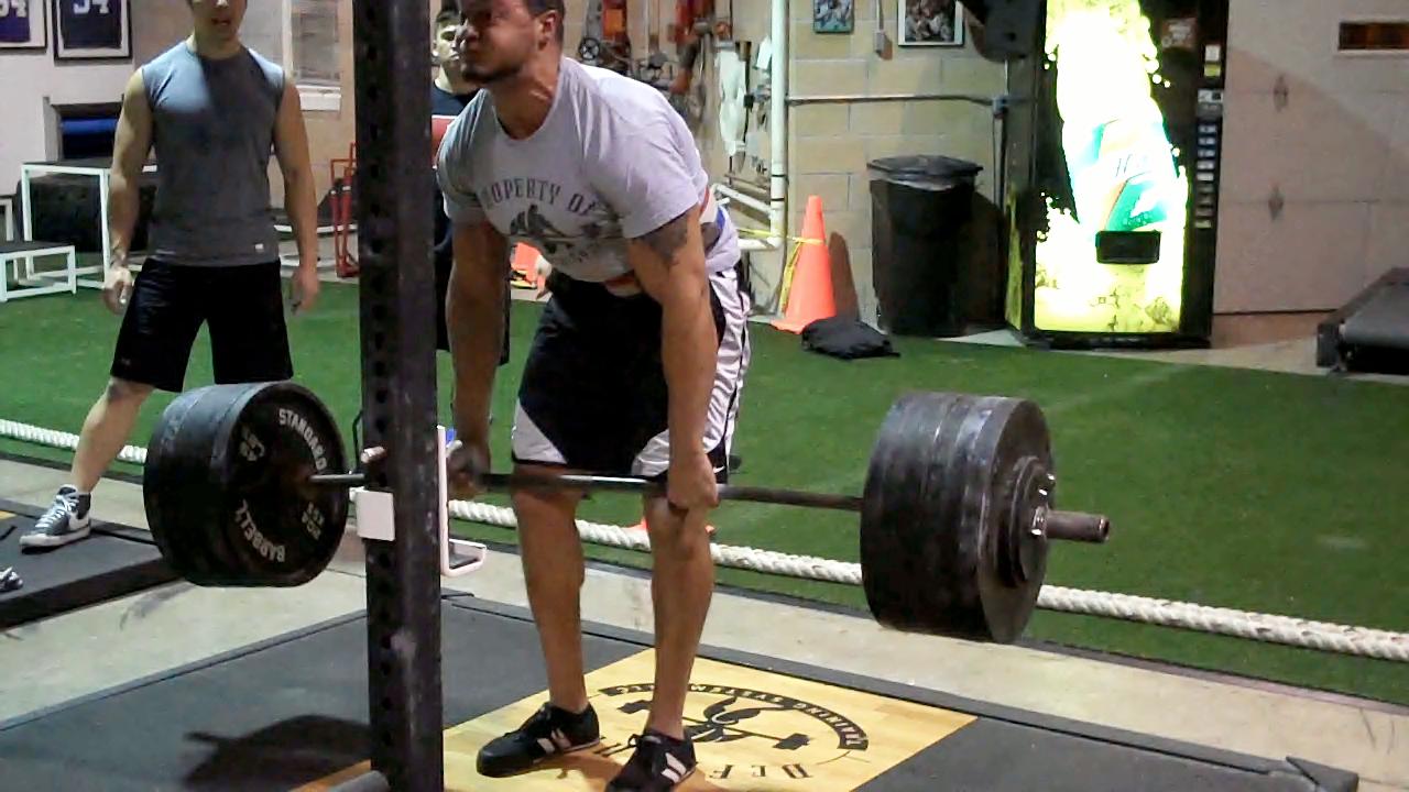 Troy_deadlifts_615_0_00_12-11